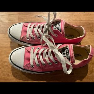 Womens Converse - Pink Size 7